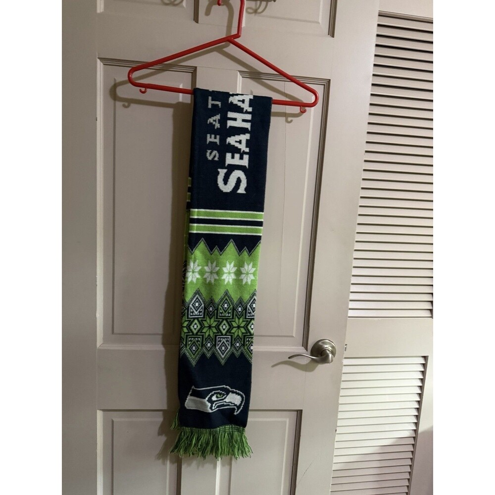 Forever Collectibles Seattle Seahawks NFL Scarf